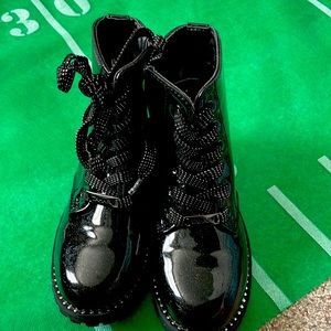 Girls combat boots